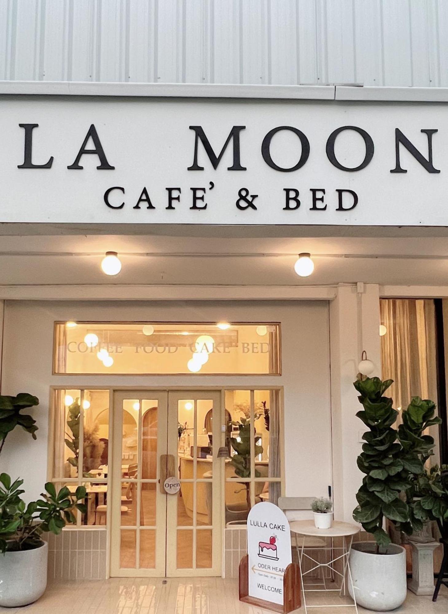 Hotel La Moon House Salaya Exterior foto